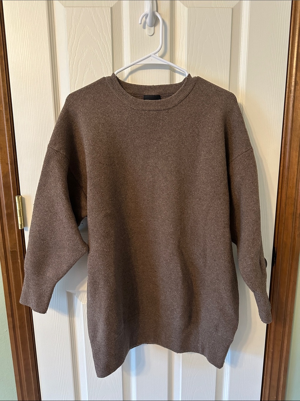 Women’s Brown Crewneck Sweater - Classic Knit Pullover